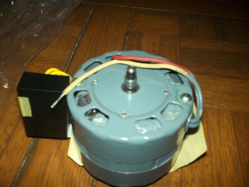 UNIVERSAL ELECTRIC CO. MOTOR 30V 60HZ  .26A 1720RPM MOD AF2C003 NEVER USED NIB