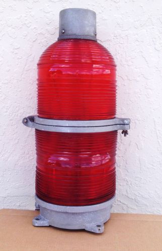 Used TWR 36&#034; Beacon Light - FAA L864 - Tower Light