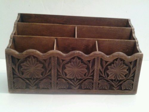 VINTAGE LERNER CARVED FAUX WOOD DESK TOP ORGANIZER