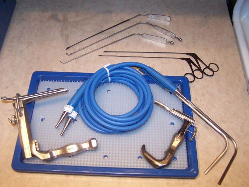 2 LARYNGOSCOPE SETS PILLING  LIGHTED FIBER OPTIC CABLES &amp; INSTRUMENTS  VERY NICE