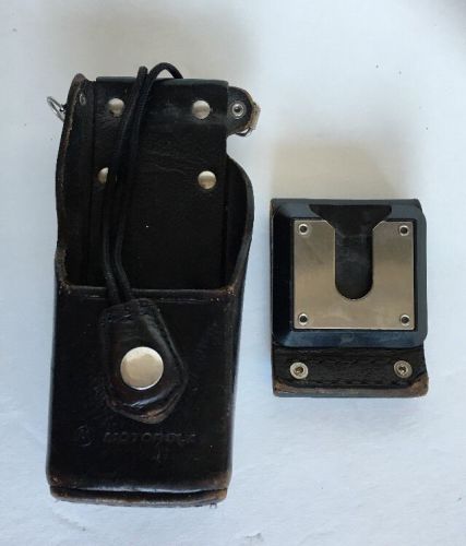 Motorola Leather Radio Holder with Swivel - 1505758V08