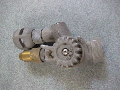 Fss-s&amp;h forestry twin nozzle 1&#034; npsh - 3/4&#034; nh (nozzles included) for sale