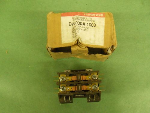 New Unused Honeywell DP2030A 1003 Definite Purpose Contactor DPST 24 volt 30 amp