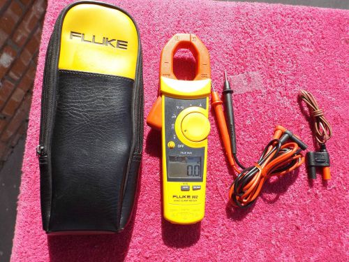 FLUKE 902 *MINT!* TRUE RMS &#034;HVAC&#034; CLAMP METER!  COSTS $300.00 NEW!