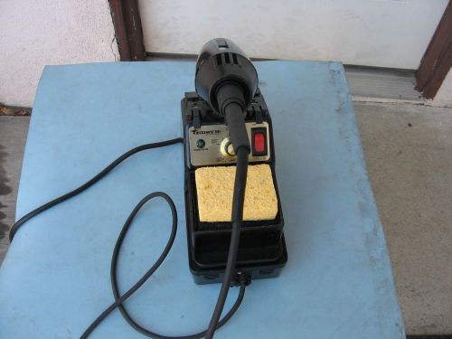 Edsyn 951 SX Loner Soldering Station (works great)