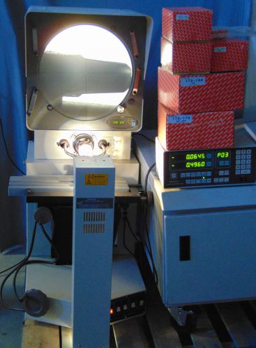 Mitutoyo PH-3500 Profile Projector