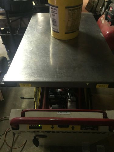 Southworth hydraulic scissor lift table for sale