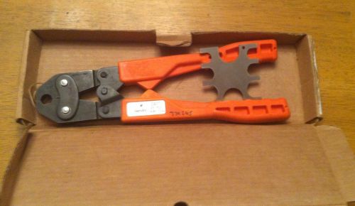 PEX Crimp Tool  Sharkbite 23077 3/8&#034; crimper  Crimping