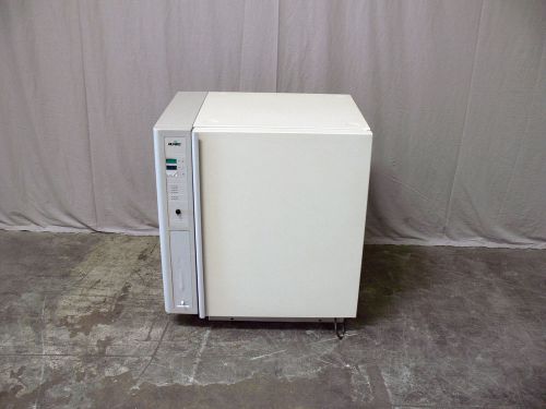 Nuaire NU-4500 Series 17 C02 Water-Jacketed Incubator