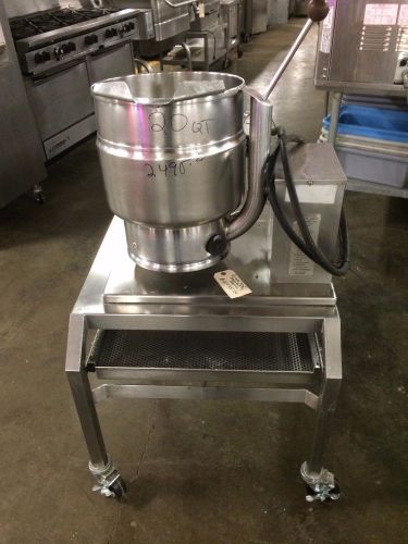 CLEVELAND 20 QT TILT KETTLE