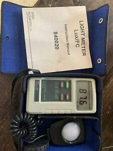 SPER Scientific Light Meter LUX/FC - Model 840020 - Used and Working Condition