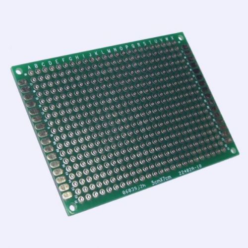 Universal FR4 Prototyping Perfboard 5x7cm Green DE4433