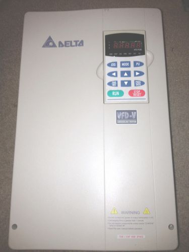 Delta V Series AC Drive VFD110V43A 15HP 3Ph Out: 0-480V 24A 18.3KVA Used