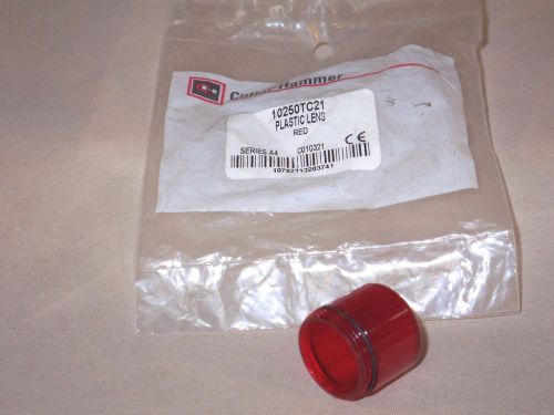 CUTLER-HAMMER 10250TC21  plastic lens  (NIB)