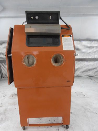 Clemco zero pulsar iii blasting cabinet for sale