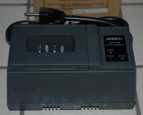 Uniden APX 115 Rapid Desk Charger