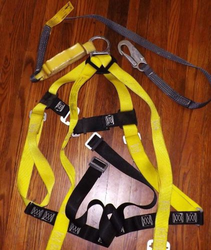 SafeWaze Full Body Harness Meets OSHA/ANSI 310 lb. Capacity Model 10910