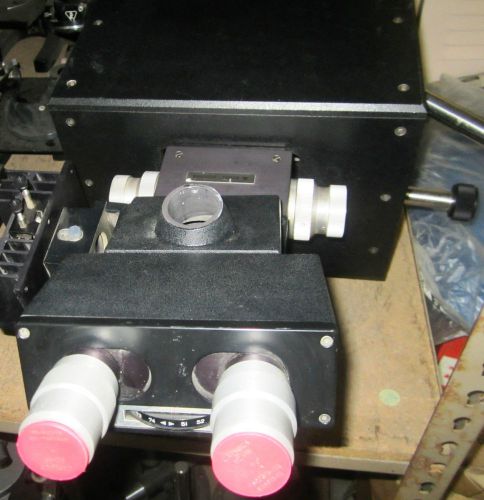 MICROMANIPULATOR MICROSCOPE LIFT W/ BAUCH &amp; LOMB MICROZOOM   nvd-os