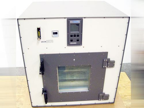 DELTA DESIGN 9076 ENVIRONMENTAL TEST CHAMBER 5 .75 CUBIC FEET 6 3 4