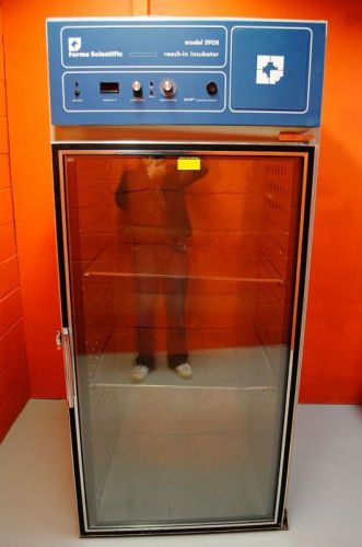 Forma Scientific 3908 Reach-In Incubator