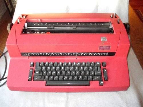 VINTAGE IBM SELECTRIC II  CORRECTINGTYPEWRITER w/ EXTRAS