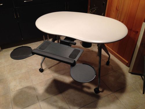 Herman Miller Avive Formcoat Bean-Shaped table &amp; Humanscale Keyboard/Mouse unit