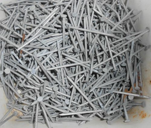 39 POUNDS  8d  2 1/2  INCH GALVANIZED  BOX NAILS