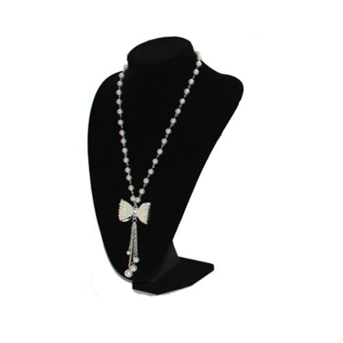 High Quality Elegant Black velvet Necklace Pendant Display Form 21X16cm