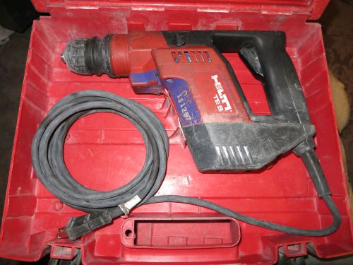 Hilti TE-5 Rotary Hammer Drill with Case. TE5