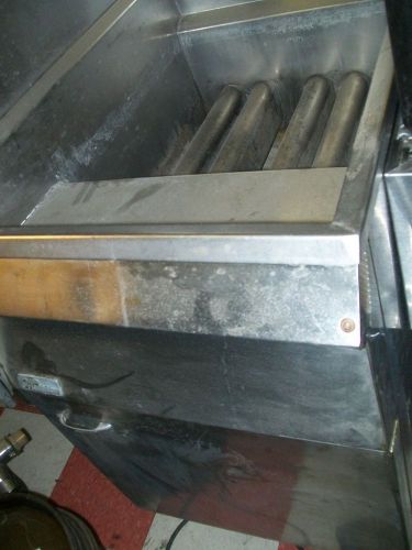Fryer, gas , 75-80 lbs, pitco, casters, all s/s,5 burners, 900 items on e bay for sale