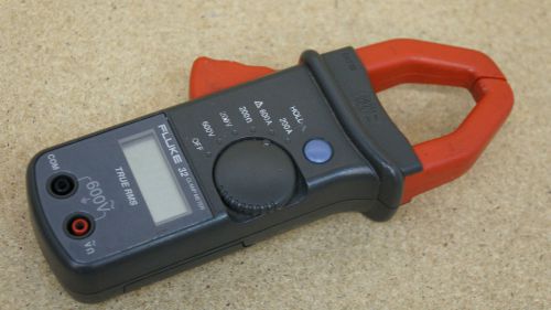 Fluke 32 Clamp Meter &#034; A Must Own Item &#034; (0625)