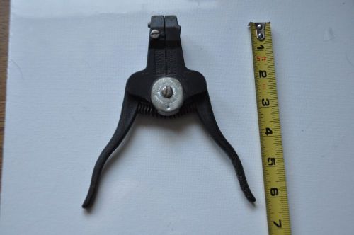 SPEEDEX MFG CO SPEEDEX WIRE STRIPPER ROCKFORD, ILL