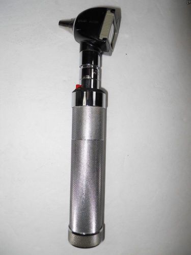 Welch Allyn 3.5V Otoscope and Handle 71050 - FREE SHIPPING