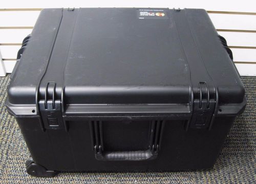 Pelican / Hardigg iM2750 Storm Case Black with Wheels