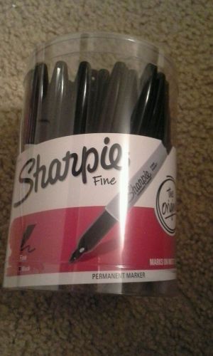 Sharpie markers 35 count