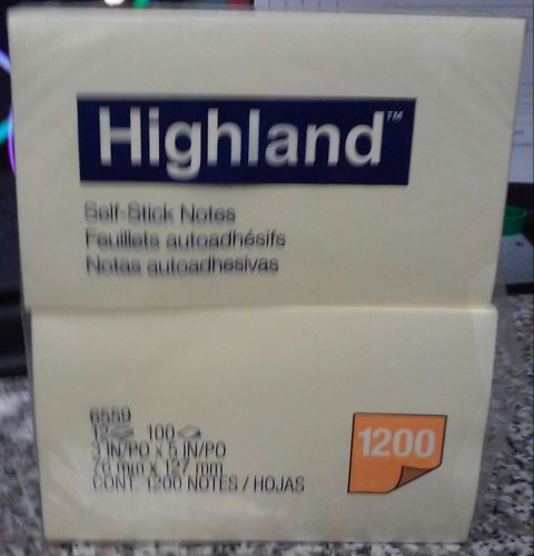 MMM6559YW - Highland Self-Stick Pads 12 PADS