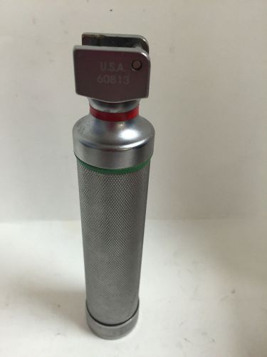 Welch Allen Fiber Optic Laryngoscope Handle Model 60813 C-Battery