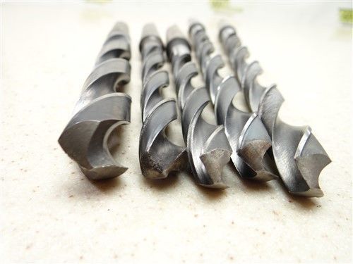 LOT OF 5 HSS 2MT TAPER SHANK DRILLS 33/64&#034; TO 23/32&#034; USA