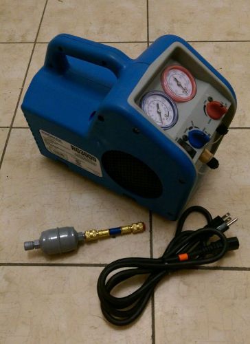 Promax RG3000 refrigerant recovery machine. R410,R22,R134a, etc... Robinair RG3