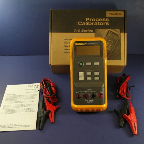 New fluke 712 rtd calibrator, original box, leads &amp; clamps, instruction sheet for sale