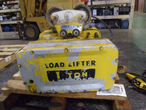 DRESSER 1 TON LOAD LIFTER HOIST #525912J CAT#909070 MOD:110105-5 USED