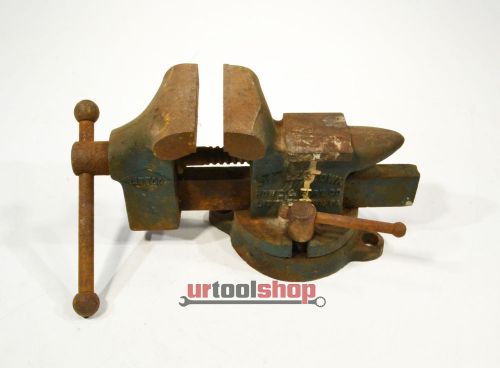 Littlestown No. 112 Swivel Vise 6155-3