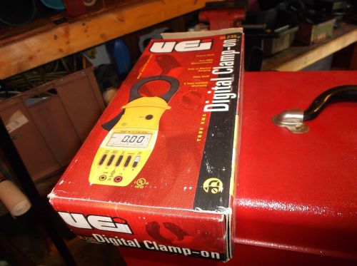 uei dl235 Multimeter and amprobe