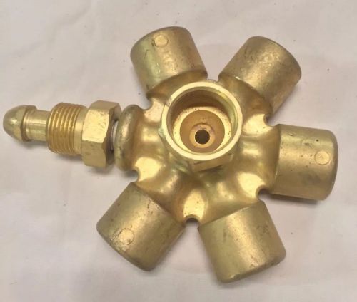 Western Nitrogen, Argon And Helium RH Male Brass Manifold Block, CGA-580