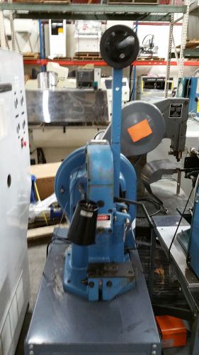 Amp Amphenol K Press Terminal Crimping Machine Serial # 114121