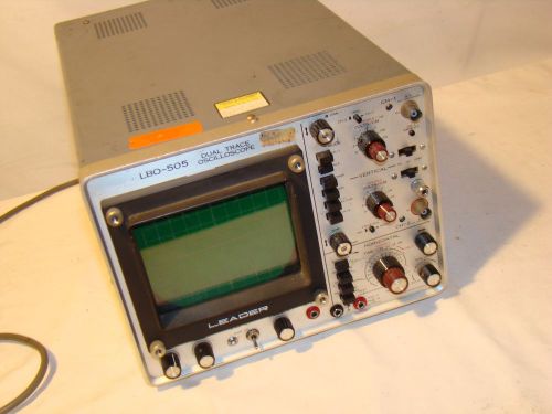 Leader Oscilloscope LBO-505 Dual Trace Powers On