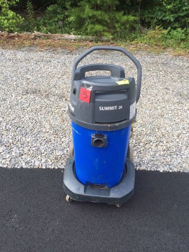 Clarke Summit 20 Industrial Wet/Dry Vacuum - 20 Gal Shop vac ( no hose)