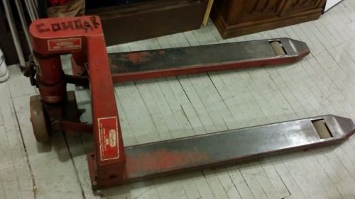 Dayton  4500 Pallet jack **Great condition.**