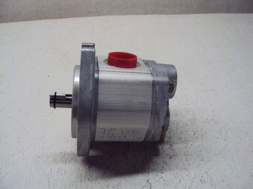 PRINCE HYDRAULIC GEAR PUMP SP20B08A9H2-R  NEW