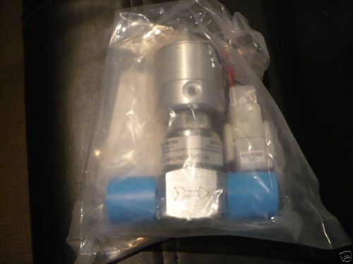 New Parker Veriflo 944AOPLPNCSFSFFLSO Valve 45300396